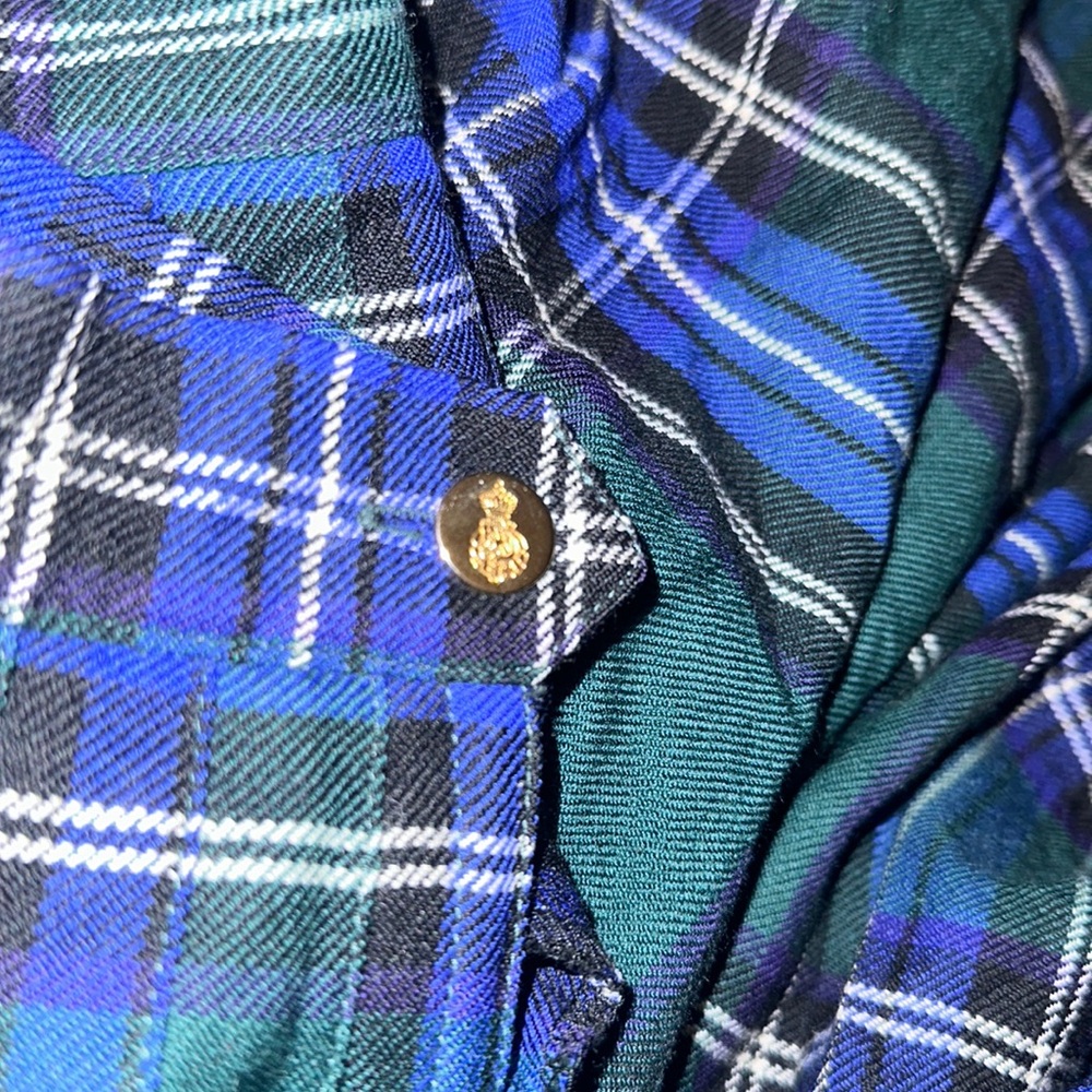 Vintage Aljean pleated wool plaid skirt with gold crest button closure - Picture 5 of 5